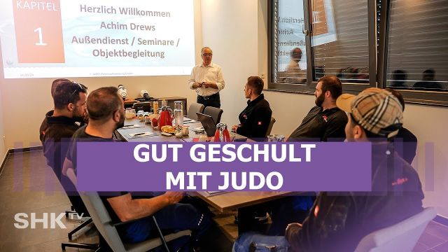 Embedded thumbnail for "Schadet ja nicht, wenn Monteure gut geschult sind!"